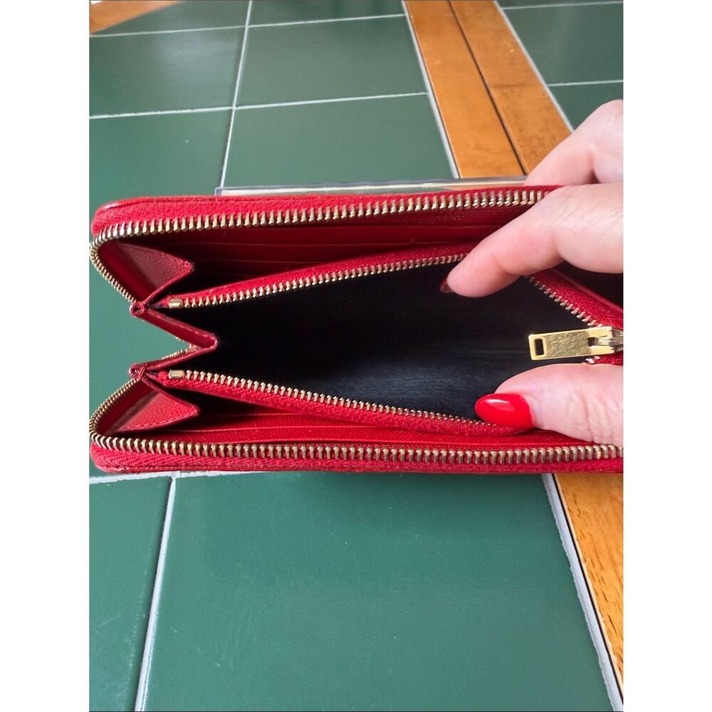 Yves Saint Laurent Red Quilted Zip Wallet with Gold YSL Logo - Picture 13 of 14